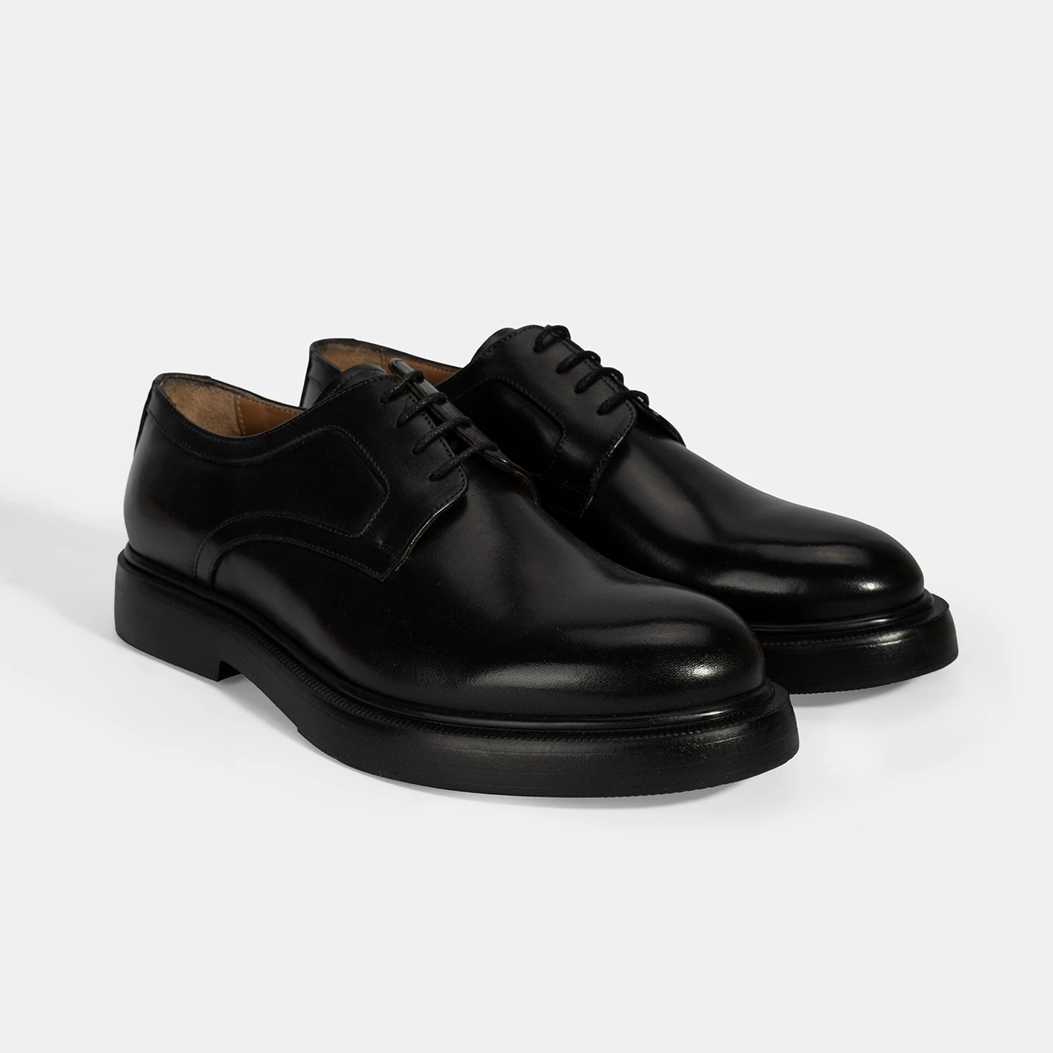 Desa’da Seçili Ayakkabı Ve Çantalarda 2. Ürüne %50 İndirim!